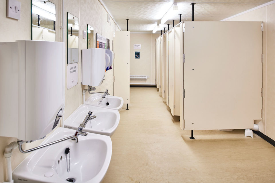 6+1 STEEL TOILET 1 6+1 STEEL TOILET