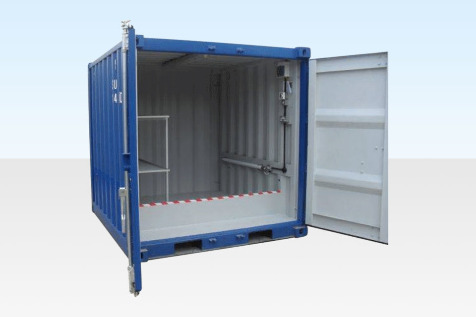 8FT X 8FT RAISED BUNDED STORE 1 8FT X 8FT RAISED BUNDED STORE