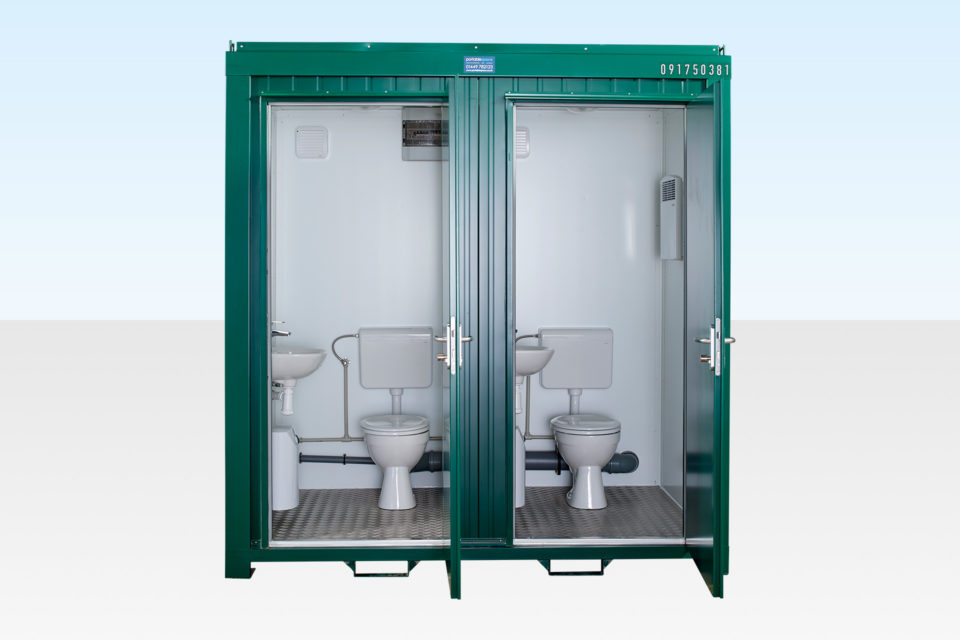 1+1 DOUBLE MAINS TOILET 2.4M X 1.4M (RAL 6005) 1 1+1 DOUBLE MAINS TOILET 2.4M X 1.4M (RAL 6005)